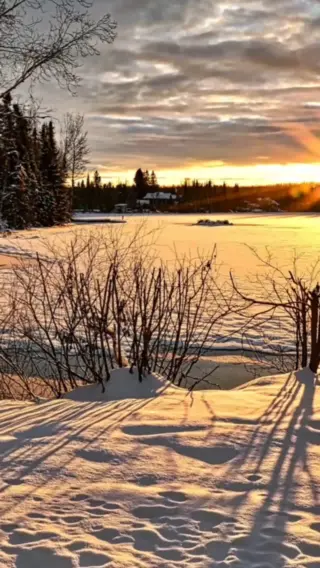 Instagram post from echt.schoen_kosmetik. This post is in position 5.