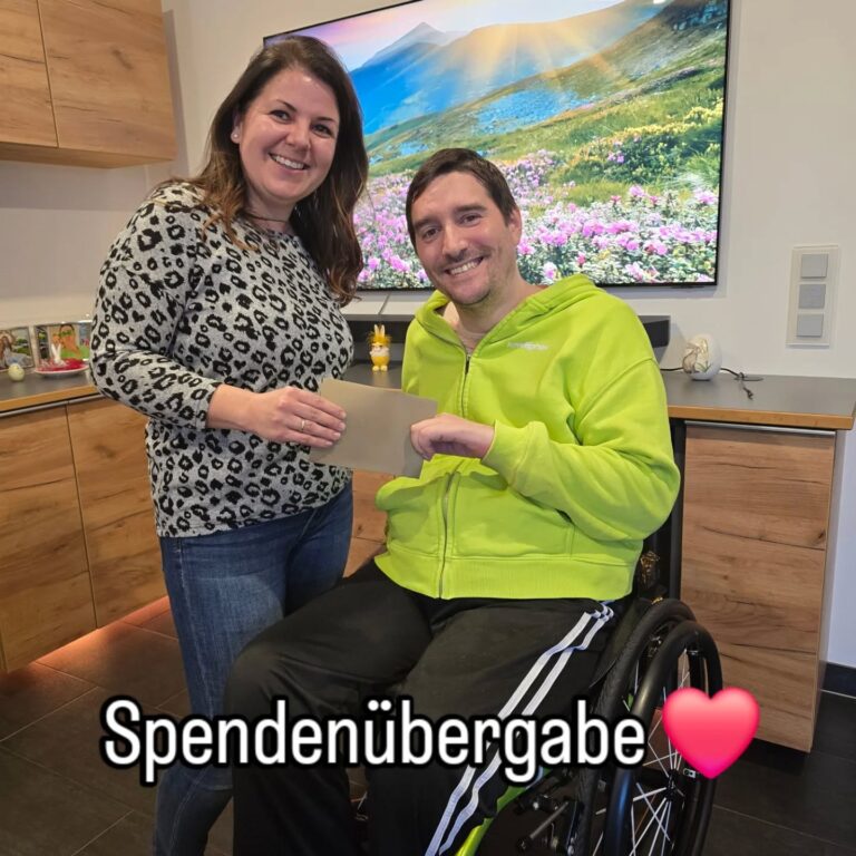 Instagram post from echt.schoen_kosmetik. This post is in position 1.